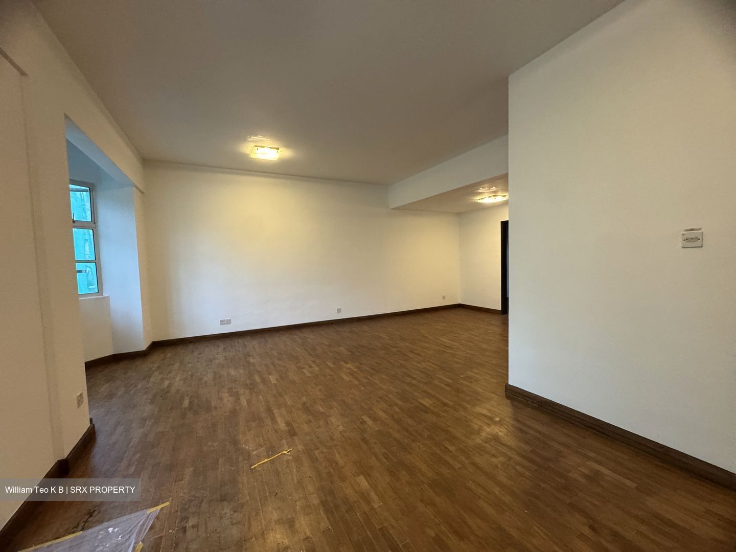 La Suisse (D11), Terrace #549694201